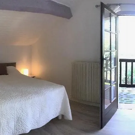 Proche Du Lac Avec Jardin 2421